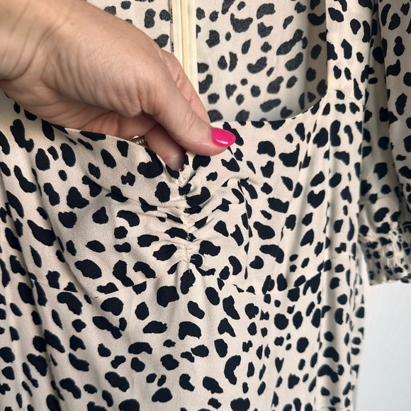 Reformation Lacey dress in Ocelot black and white pattern /10/ - Picture 7 of 9